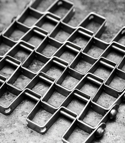 Esteira Eventex Flat Wire Rebitada